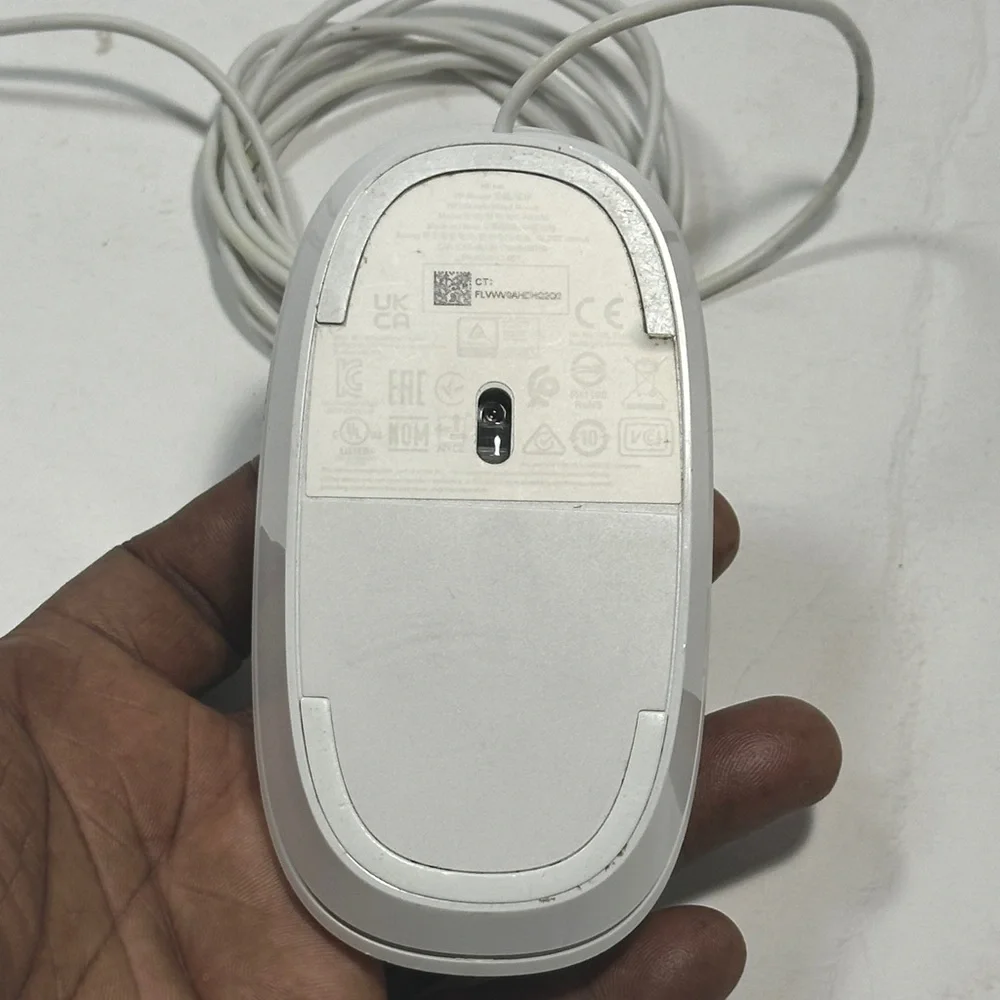 HP Sleek White USB Mouse